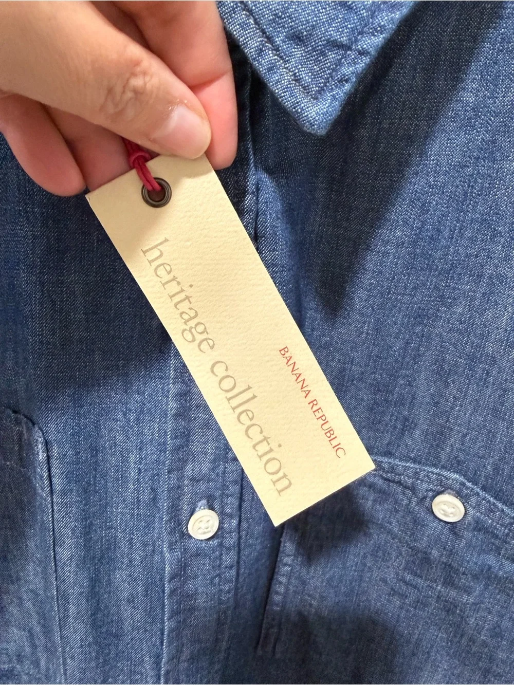 Banana Republic Men's Blue Denim Button-Up Shirt XL Slim Fit